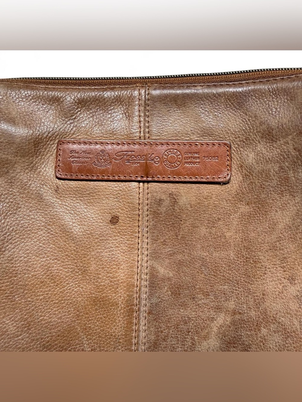 Vintage Fossil 1954 Classic Leather Crossbody Bag - Picture 5 of 8